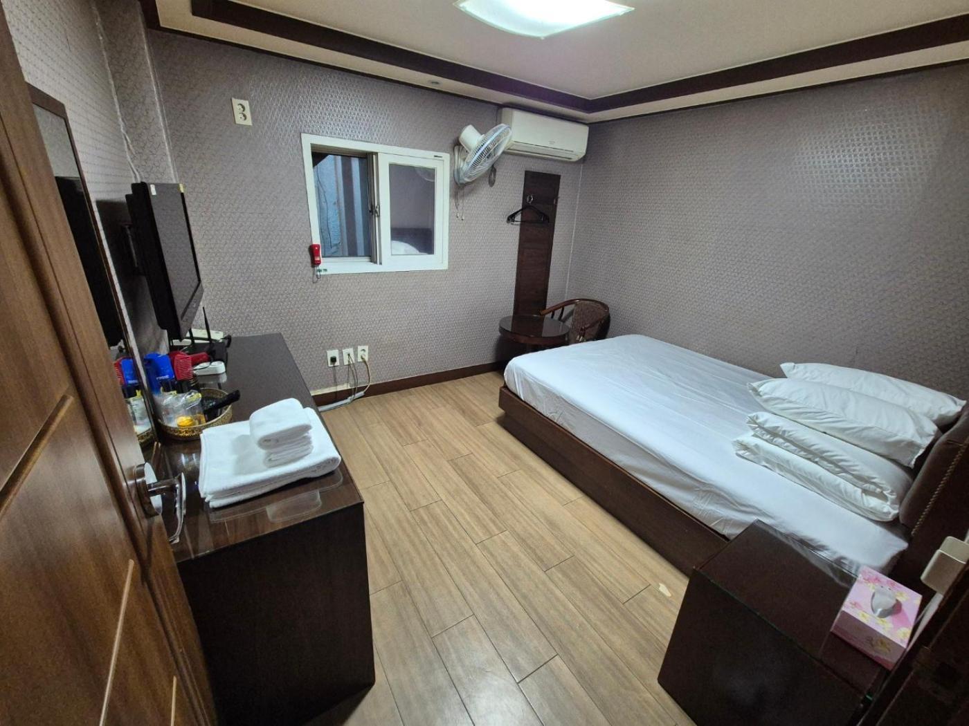 Joyful Stay Seoul Eksteriør billede