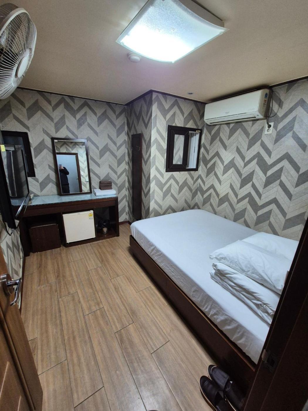 Joyful Stay Seoul Eksteriør billede